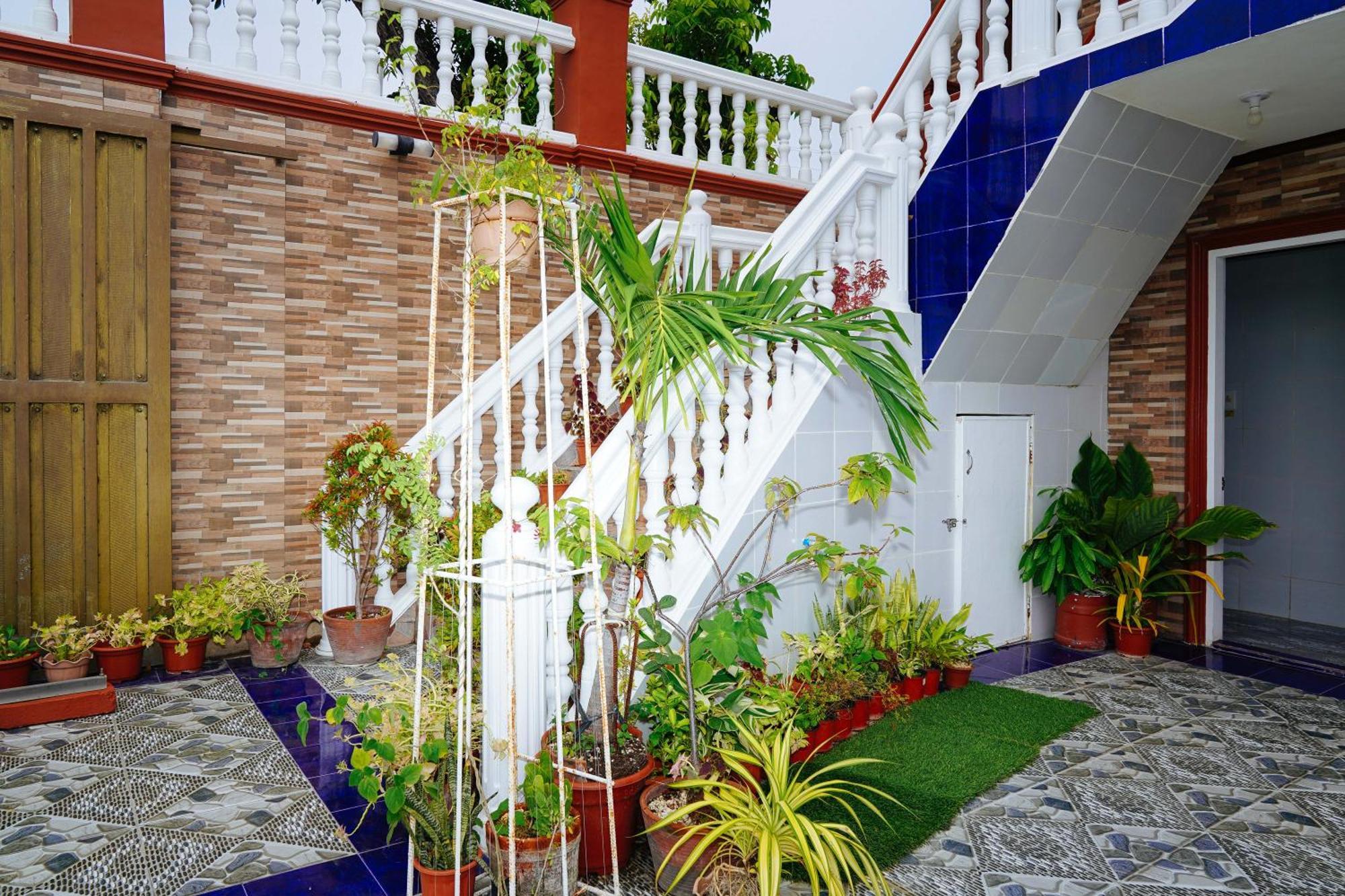 Reddoorz Plus At Billy'S Resort Oslob Exterior foto